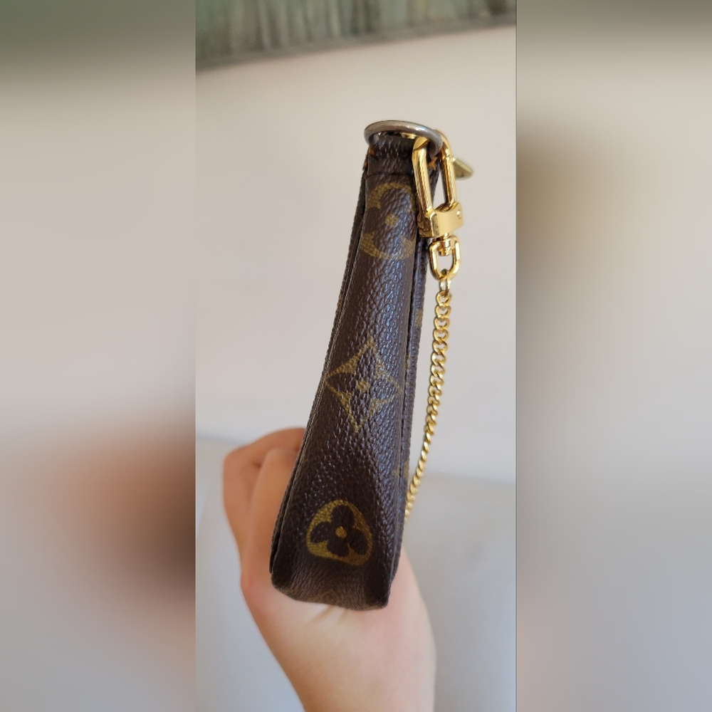 Louis Vuitton Monogram Brown Wristlet with Gold Chain - Picture 15 of 17